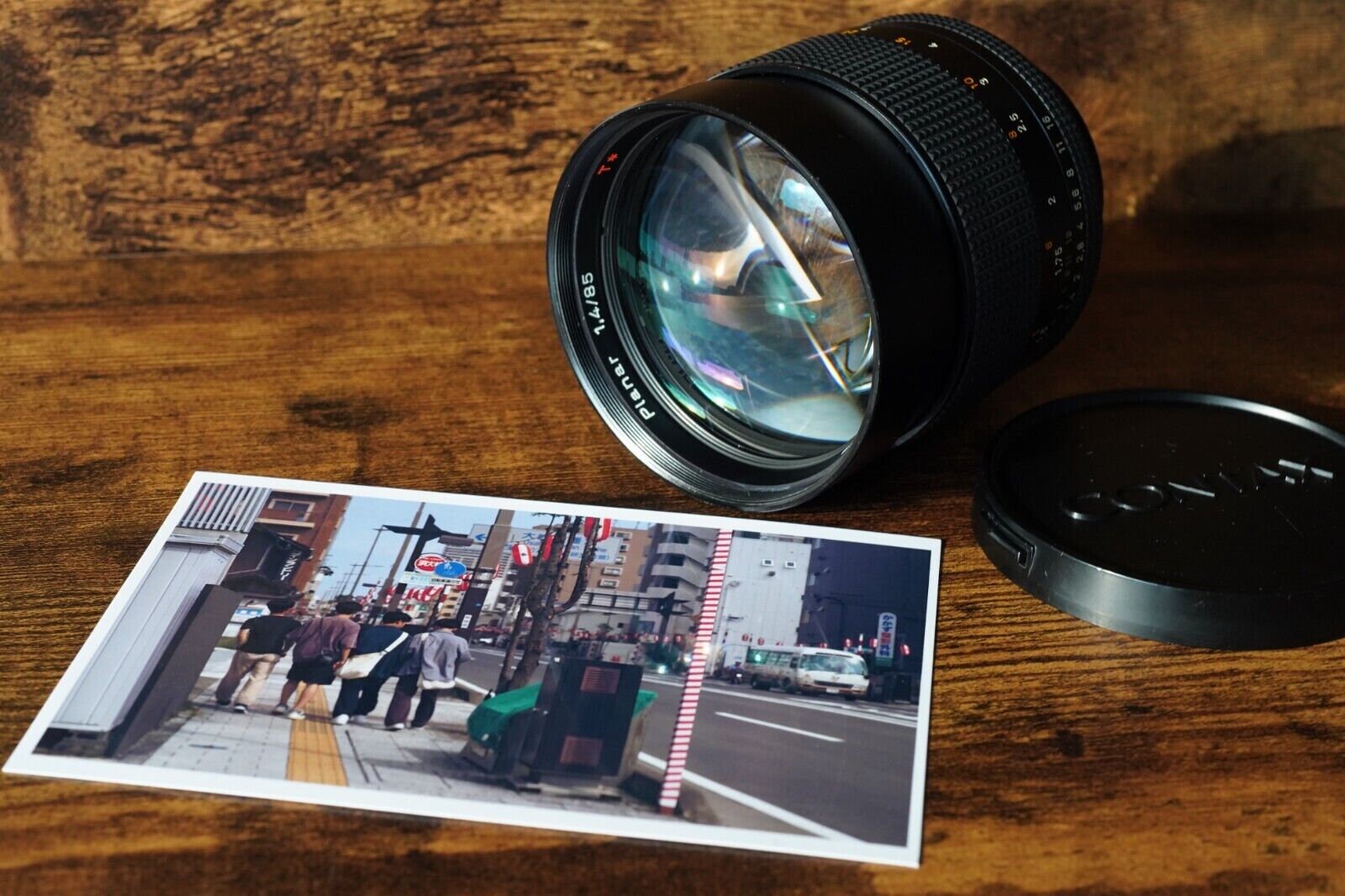 CONTAX Carl Zeiss Planar 85mm F1.4 T* Aeg Mf Lens Photo CONTAX Carl Zeiss Planar 85mm F1.4 T* Aeg Mf Lens Photo