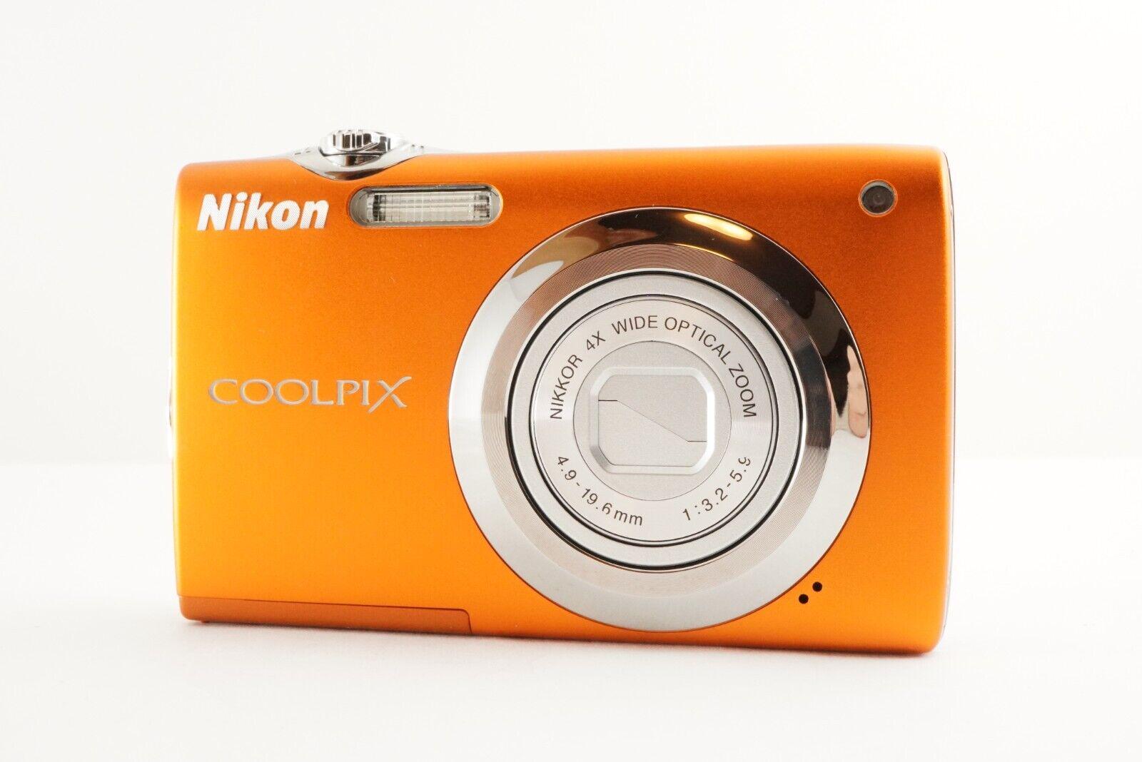 Nikon COOLPIX S3000 Pomarańczowy W Pudełku Z Kartą 4GB Sdhc