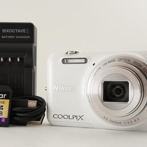 Nikon COOLPIX S6600 White With 4GB Sdhc Card Digital Camera From