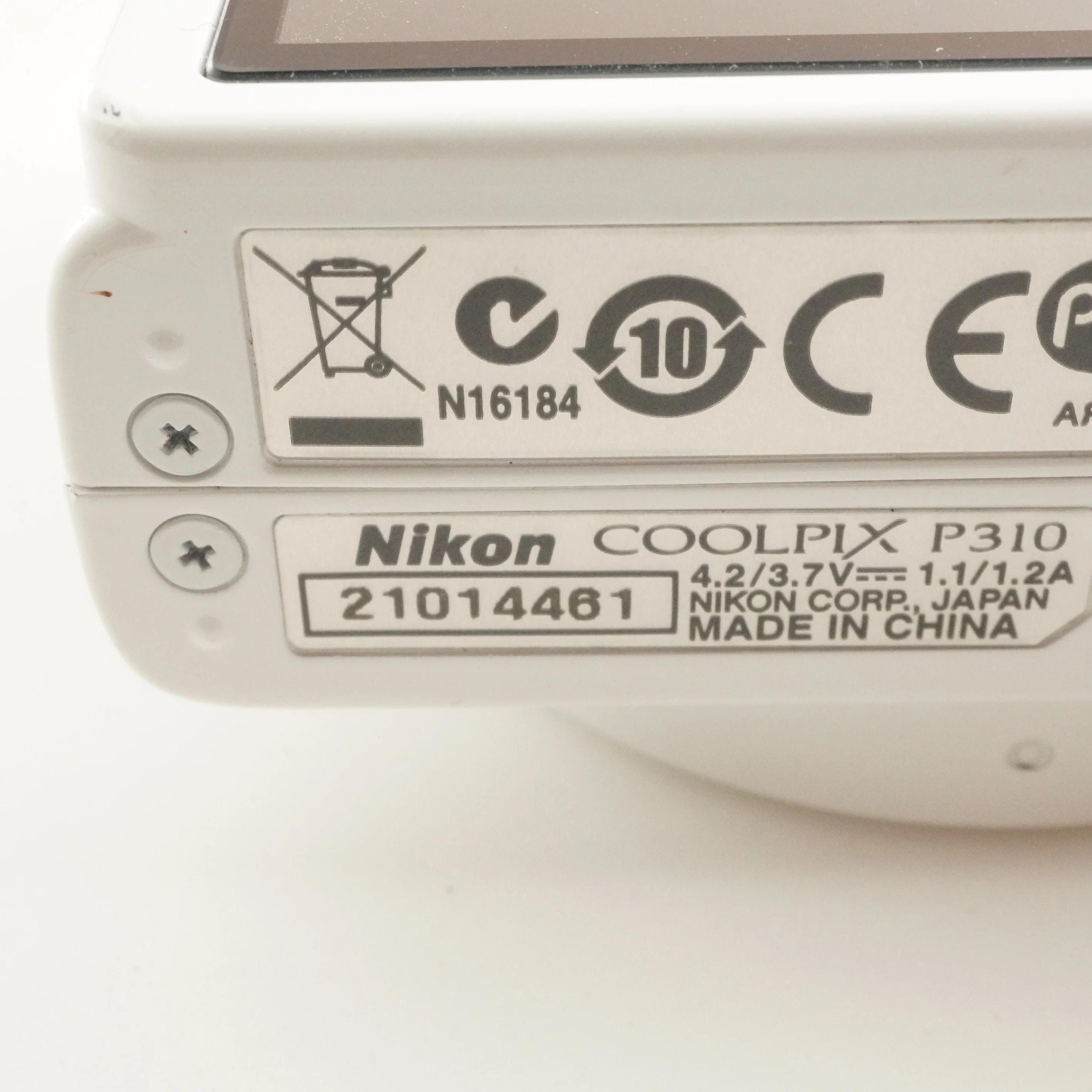 Nikon COOLPIX P310 White + 4GB SDHC Card Digital Camera From Japan