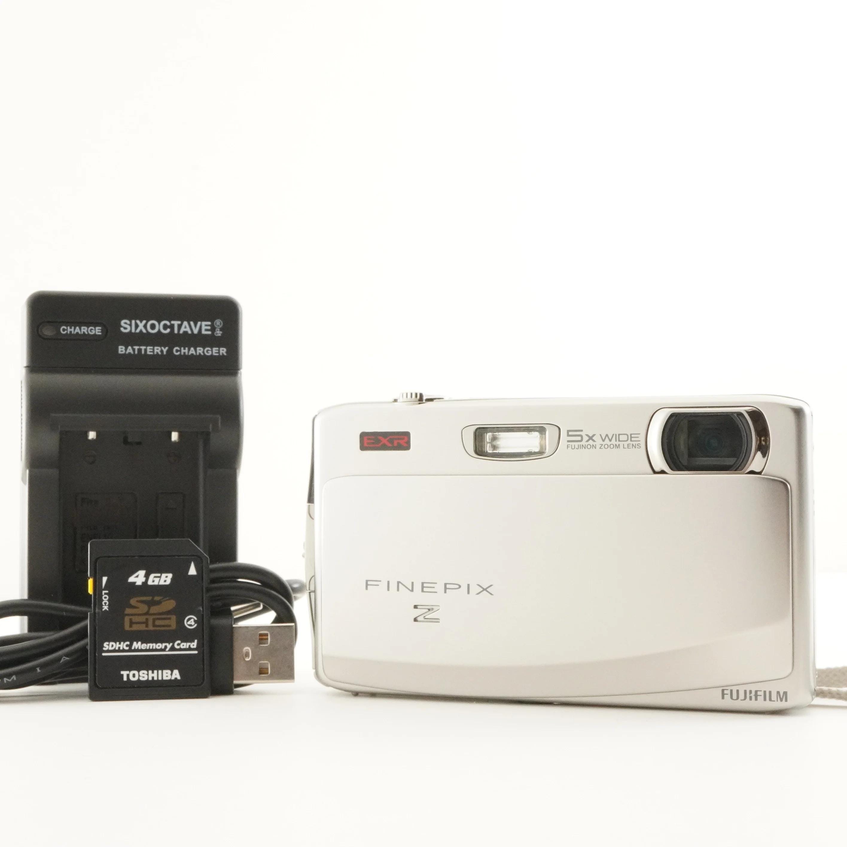 動作確認済 FUJIFILM FINEPIX Z900EXR シルバー 付属品付 FUJIFILM Finepix Z900 EXR Silver + 4gb Sdhc Card From Japan #10512