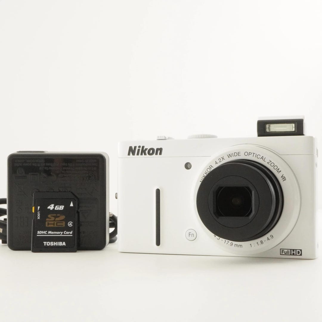 Nikon COOLPIX P310 美品＋SDカード4GB Nikon COOLPIX P310 White + 4GB SDHC Card Digital Camera From Japan