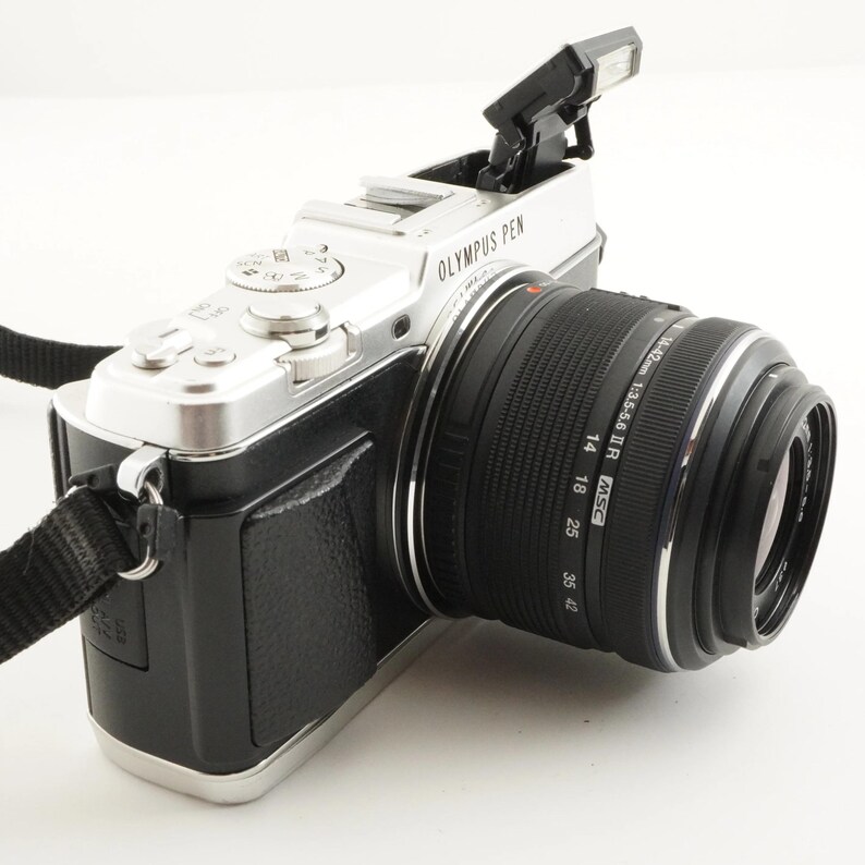 OLYMPUS PEN E-P5 Silver [5,142 Shot] + 14-42mm Ii R 4gb Sdhc from Japan #10253 Bild 5