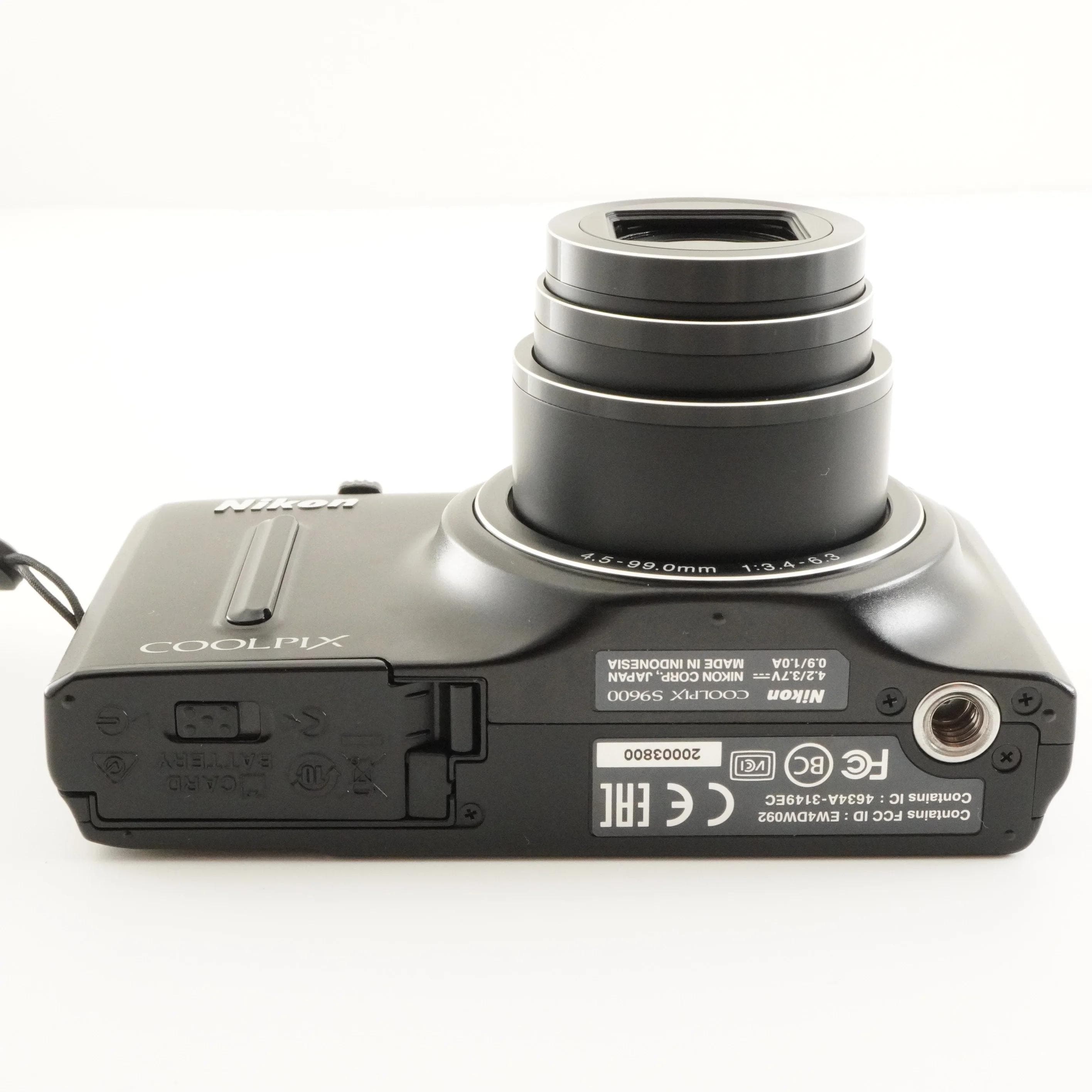 Nikon COOLPIX S9600 Black With 4GB Sdhc Card Digital Camera