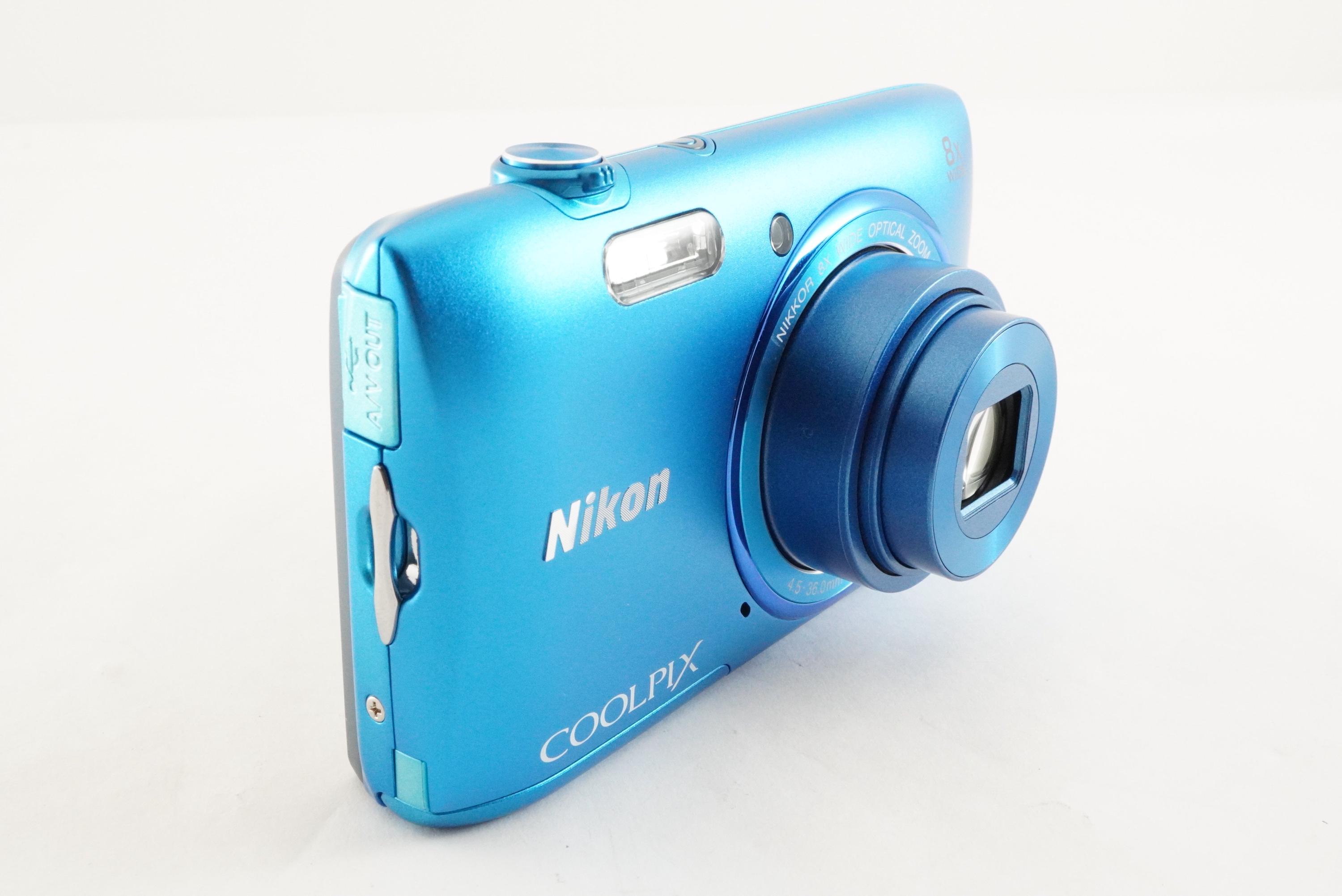 Nikon COOLPIX S3600 Blue in Box + 4GB Sdhc Card Digital
