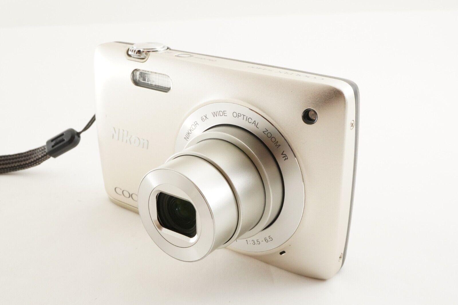 Nikon COOLPIX S4400 Silver in Box &4GB Sdhc Card Digital
