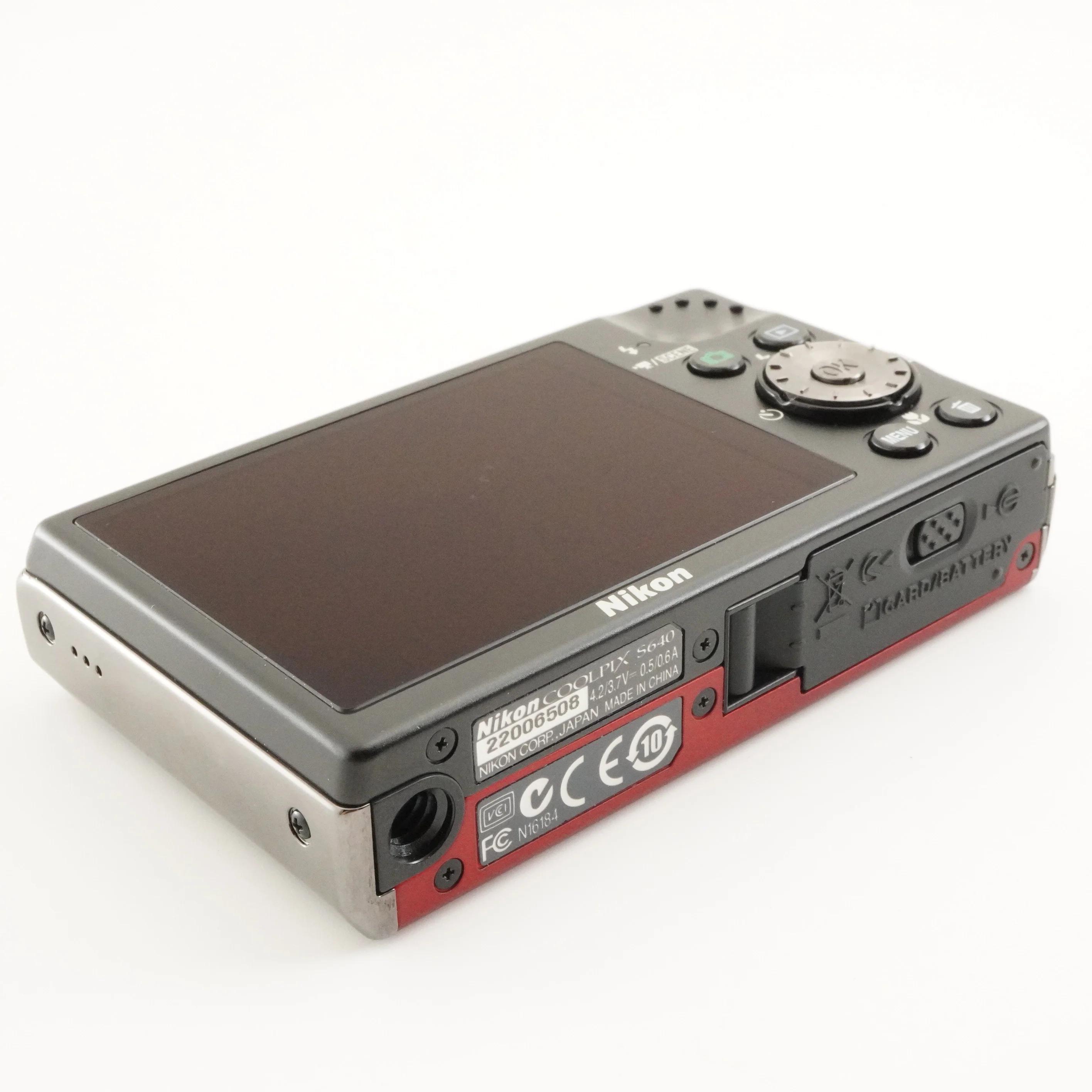 クールピクスS640 SDカード・ケース付 クールピクスS640 SDカード・ケース付 Amazon.com: Nikon