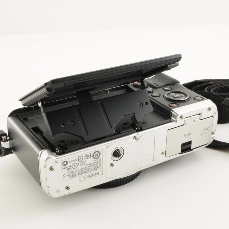 OLYMPUS PEN E-P5 Silver [5,142 Shot] + 14-42mm Ii R 4gb Sdhc from Japan #10253 Bild 10