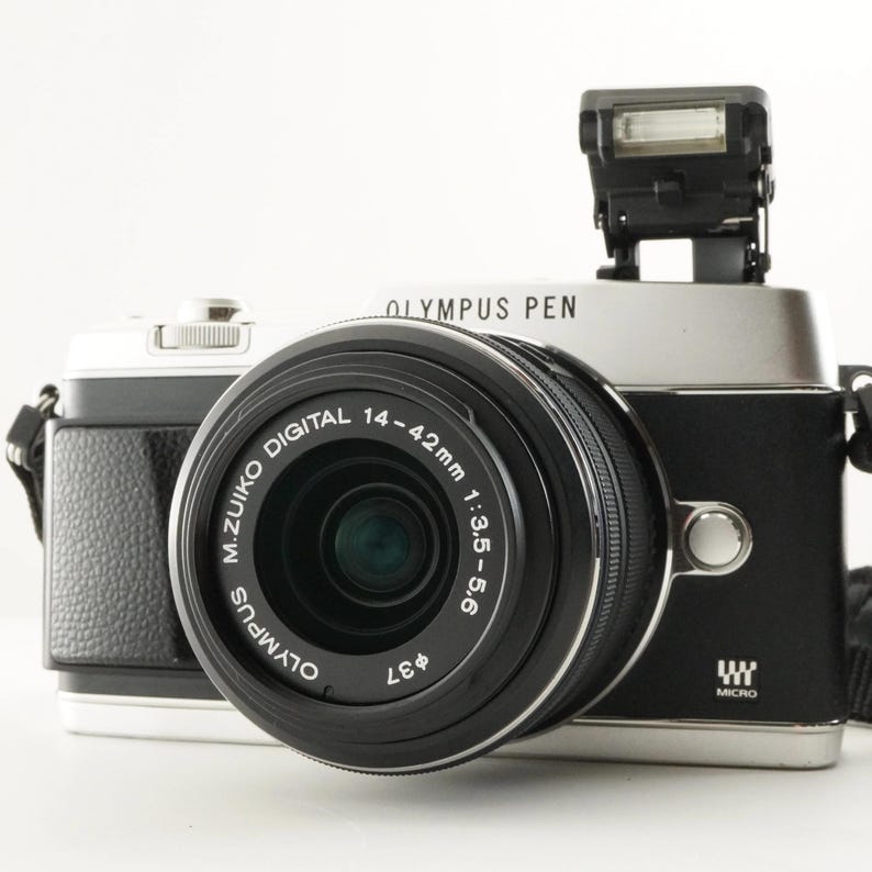 OLYMPUS PEN E-P5 Silver [5,142 Shot] + 14-42mm Ii R 4gb Sdhc from Japan #10253 Bild 3