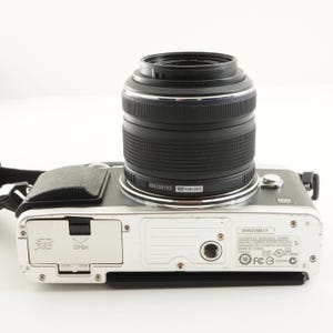 OLYMPUS PEN E-P5 Silver [5,142 Shot] + 14-42mm Ii R 4gb Sdhc from Japan #10253 Bild 7