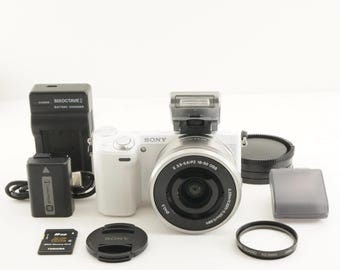 SONY NEX-5R White [9,479 Shots] + E Pz 16-50mm + 8gb Sdhc Card from Japan #10782