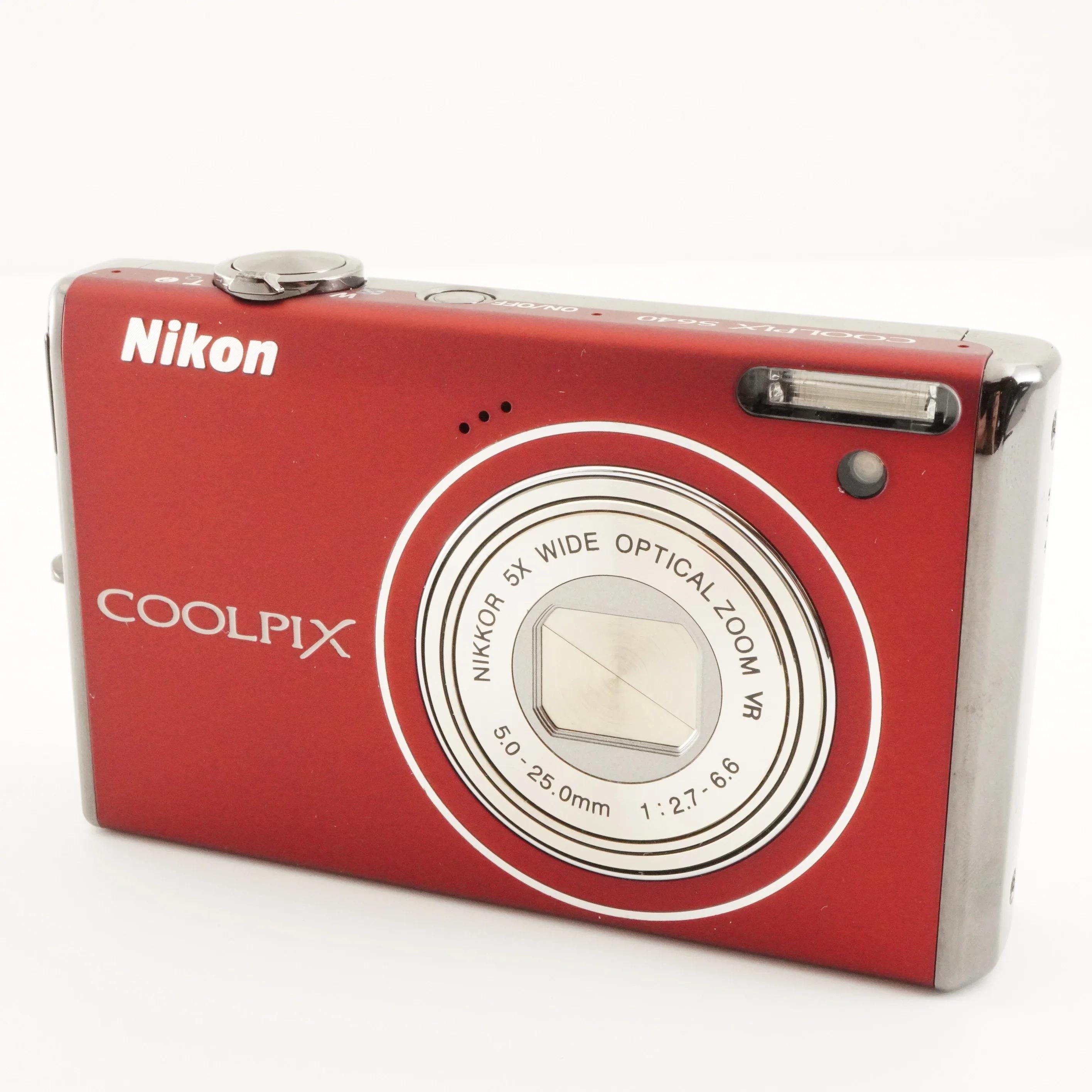 Nikon COOLPIX S640 レッド 箱入り 4GB SDHCカード付き 日本製 #6816