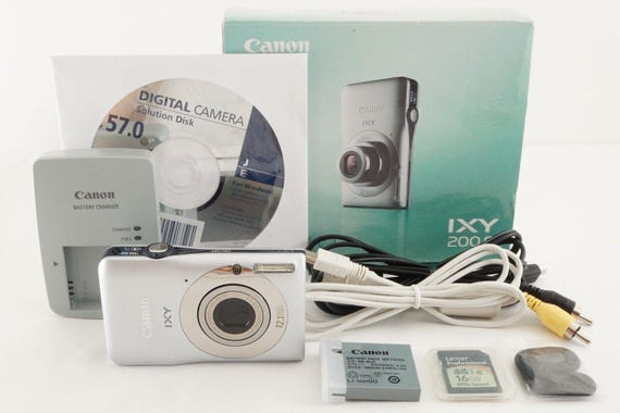 美品】Canon IXY 200 シルバー 本体と付属品