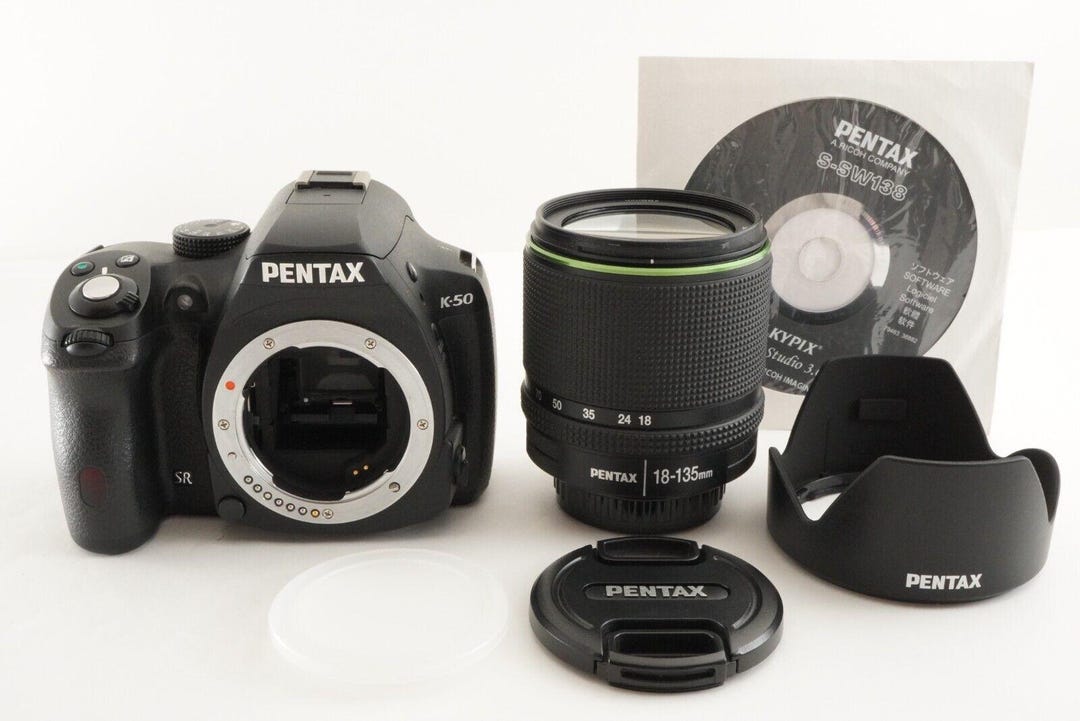 デジタルカメラ PENTAX K-50 smc18-135mm DA Amazon.co.jp: RICOH デジタル一眼レフ PENTAX K-50 DA18