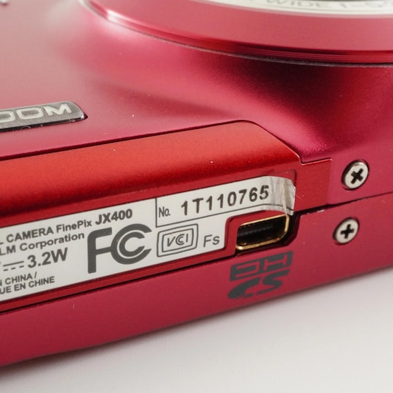 FUJIFILM Finepix JX400 Red in Box With 4GB Sdhc Card From Japan