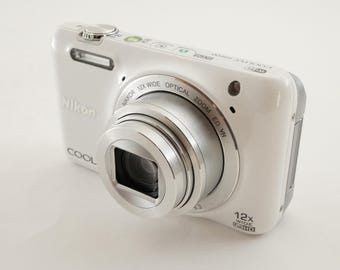 Nikon COOLPIX S6600ホワイト Amazon | Nikon クールピクス S6600WH ナチュラルホワイト