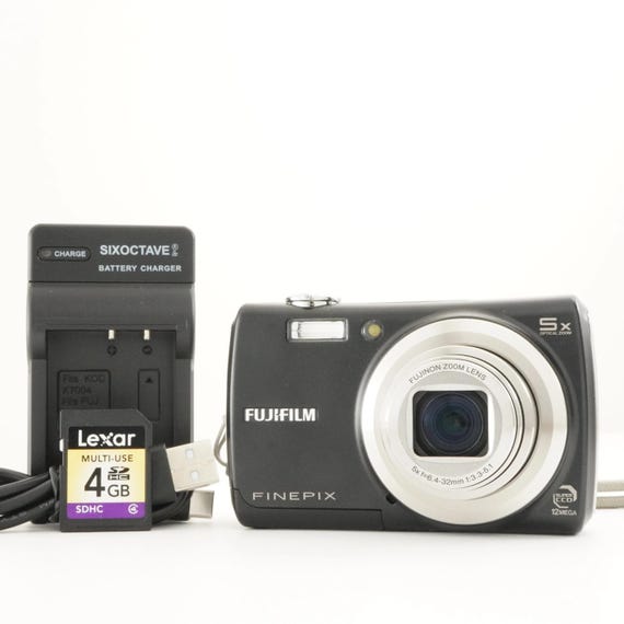 FinePix F100fd （ブラック）デジカメ デジタルカメラ ノイズ知らずの多機能コンパクト――富士フイルム「FinePix F100fd