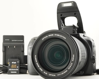 FUJIFILM FinePix S100FS mit 4GB Sdhc Karte Digitalkamera aus Japan #8981