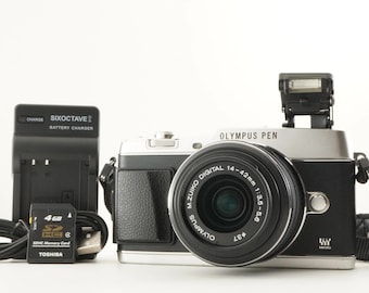 OLYMPUS PEN E-P5 Silver [5,142 Shot] + 14-42mm Ii R  4gb Sdhc from Japan #10253