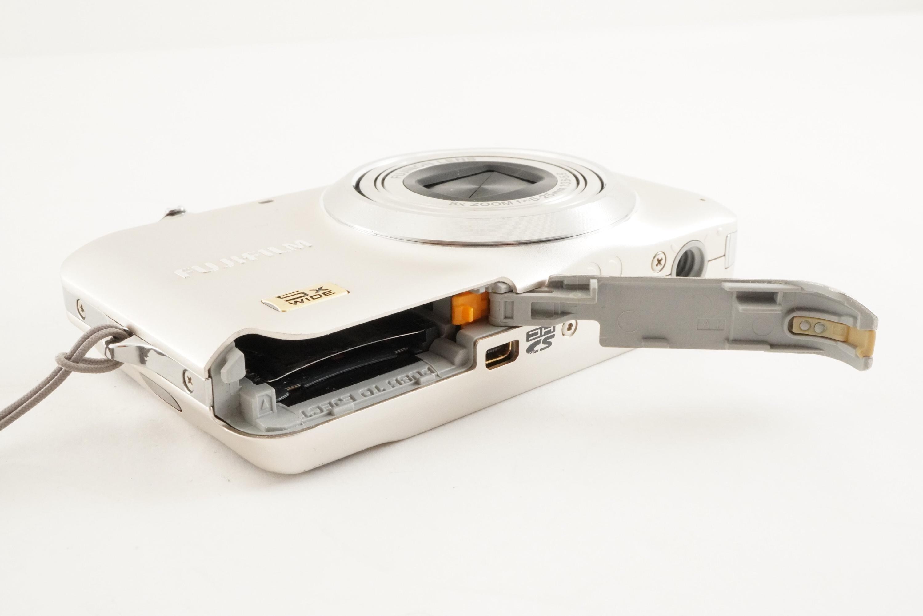FUJIFILM FINEPIX JX280 Silver With 4gb Sdhc Card Digital