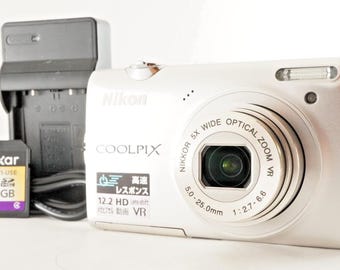 Nikon Coolpix S4150 Touchscreen Digital Compact Camera Set