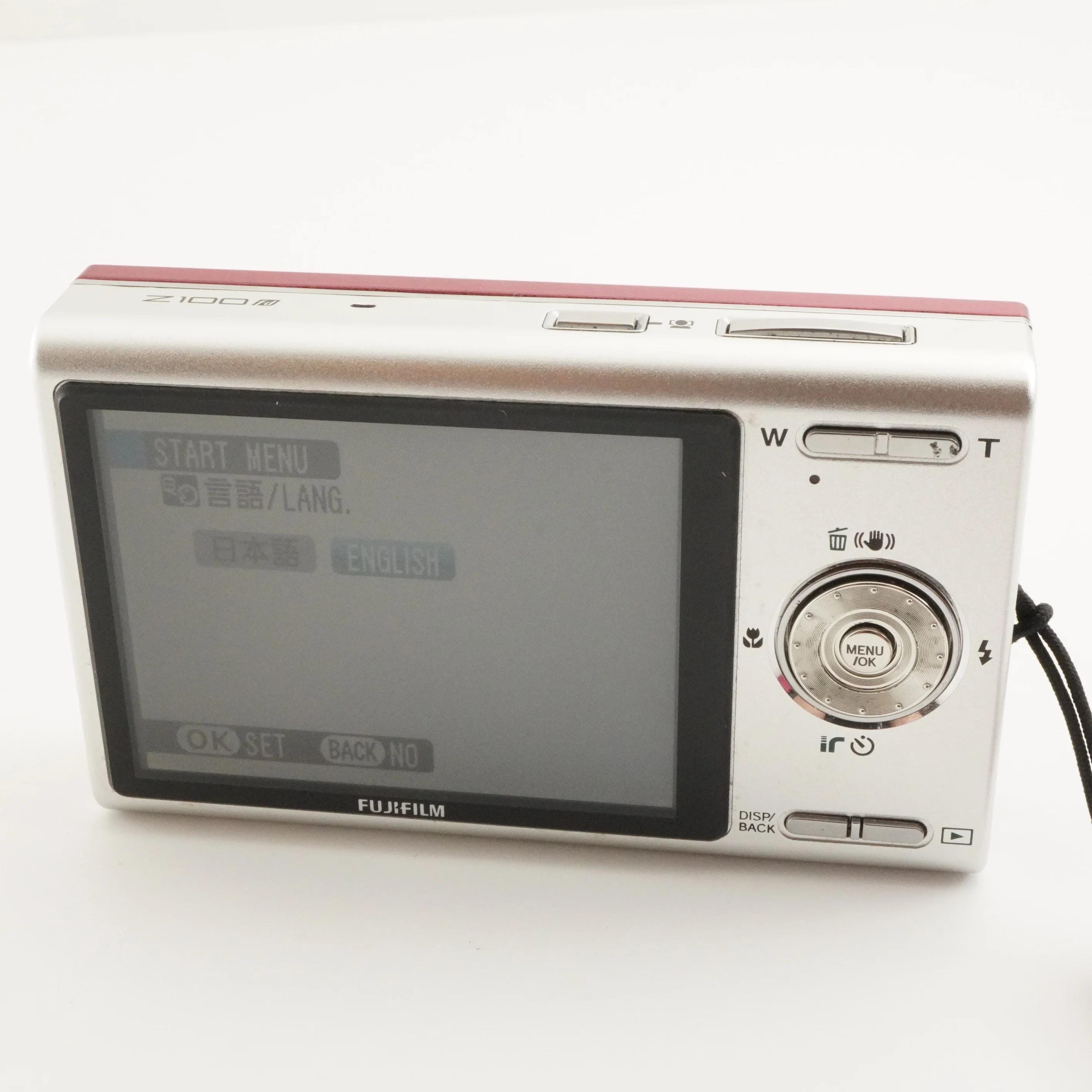 FUJIFILM FinePix Z100fd ピンク 箱入り 4GB SDHCカード付き 日本製