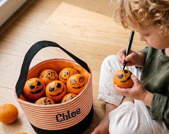 Custom Embroidery Trick or Treat Bag, Halloween Basket, Trick or Treat Bucket, Halloween Tote, Halloween Basket, Gift for kid,Halloween Gift