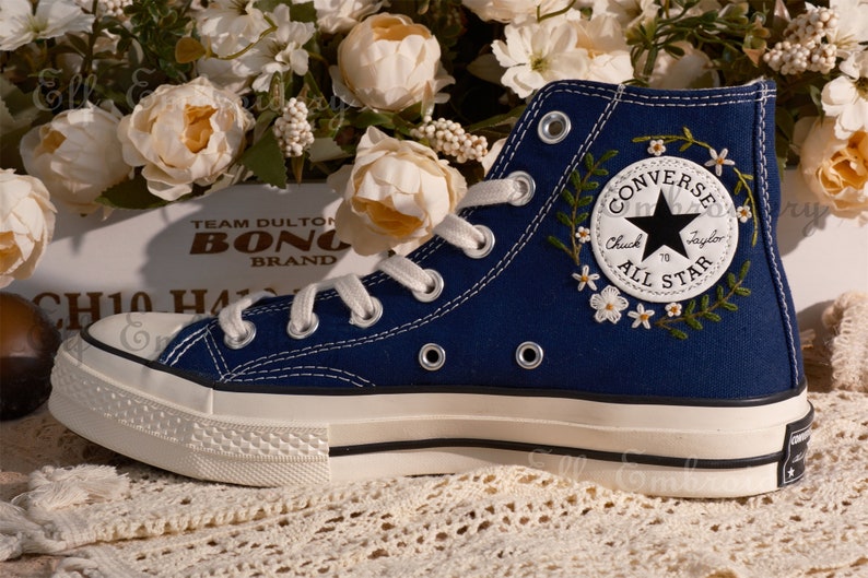 Custom Converse Embroidered Shoes,1970s Converse Chuck Taylor,Converse Custom Small Flower/Small Flower Embroidery image 6