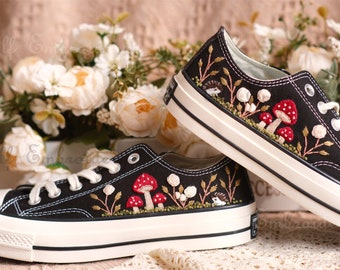 Converse Hedgehog Mushroom Embroidered Shoes,Low Top Flats,Converse Customized Hedgehog/Small Flower Mushroom Embroidery