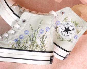 Custom Blue Daisy-borduurwerk / Converse-sneakers / Bloemdessin / Kerstcadeau