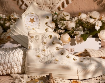 Custom Converse Embroidered Shoes,1970s Converse Chuck Taylor,Converse Custom Small Flower/Small Flower Embroidery