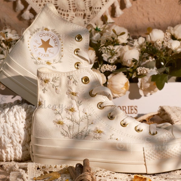 Custom Converse Embroidered Shoes,1970s Converse Chuck Taylor,Converse Custom Small Flower/Small Flower Embroidery