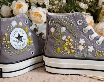 Custom Converse Embroidered Shoes,1970s Converse Chuck Taylor,Converse Custom Small Flower/Small Flower Embroidery