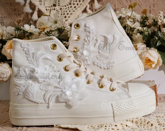 Custom Converse Embroidered Shoes,1970s Converse Chuck Taylor,Converse Custom Small Flower/Small Flower Embroidery