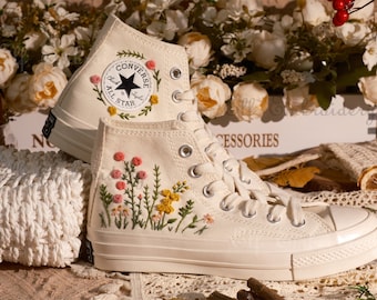 Custom Converse Embroidered Shoes,1970s Converse Chuck Taylor,Converse Custom Small Flower/Small Flower Embroidery