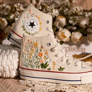 Custom Converse Embroidered Shoes,1970s Converse Chuck Taylor,Converse Custom Small Flower/Small Flower Embroidery