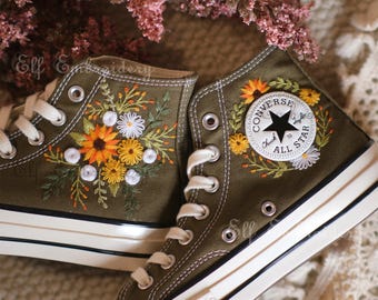 Custom Embroidered Converse Chuck Taylor 1970s: Floral Design