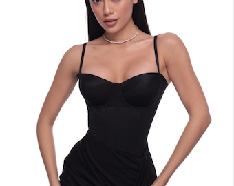 Elegant Black Corset Top with Straps – Custom Bustier