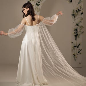 Bridal cape with sleeves Shoulder long capelet tulle