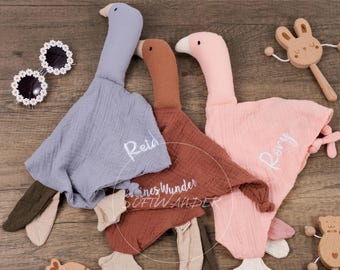 Personalized Embroidered Goose Muslin Security Blanket: Newborn Gift