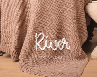 Hand-Embroidered Organic Cotton Baby Blanket: Personalized Name Keepsake