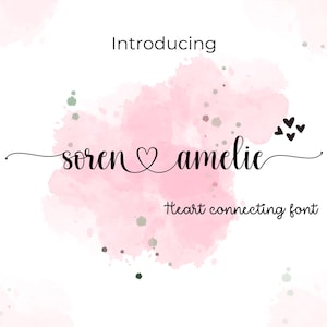 Può includere: Grafica digitale con le parole "Introducing" e "soren ♡ amelie" in un carattere corsivo. Il testo "Heart connecting font" è in basso. Lo sfondo presenta schizzi rosa in stile acquerello e piccoli accenti grigi e neri.