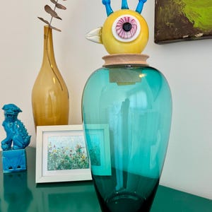 Blown glass vase, Murano glass. Unique work of art. Handmade. Contemporary decoration. Bird vase. Leonardo vase.