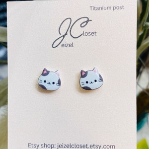 CUTE CAT stud earrings titanium hypoallergenic for sensitive ears for kids and adult gift idea pet animal lover spring style