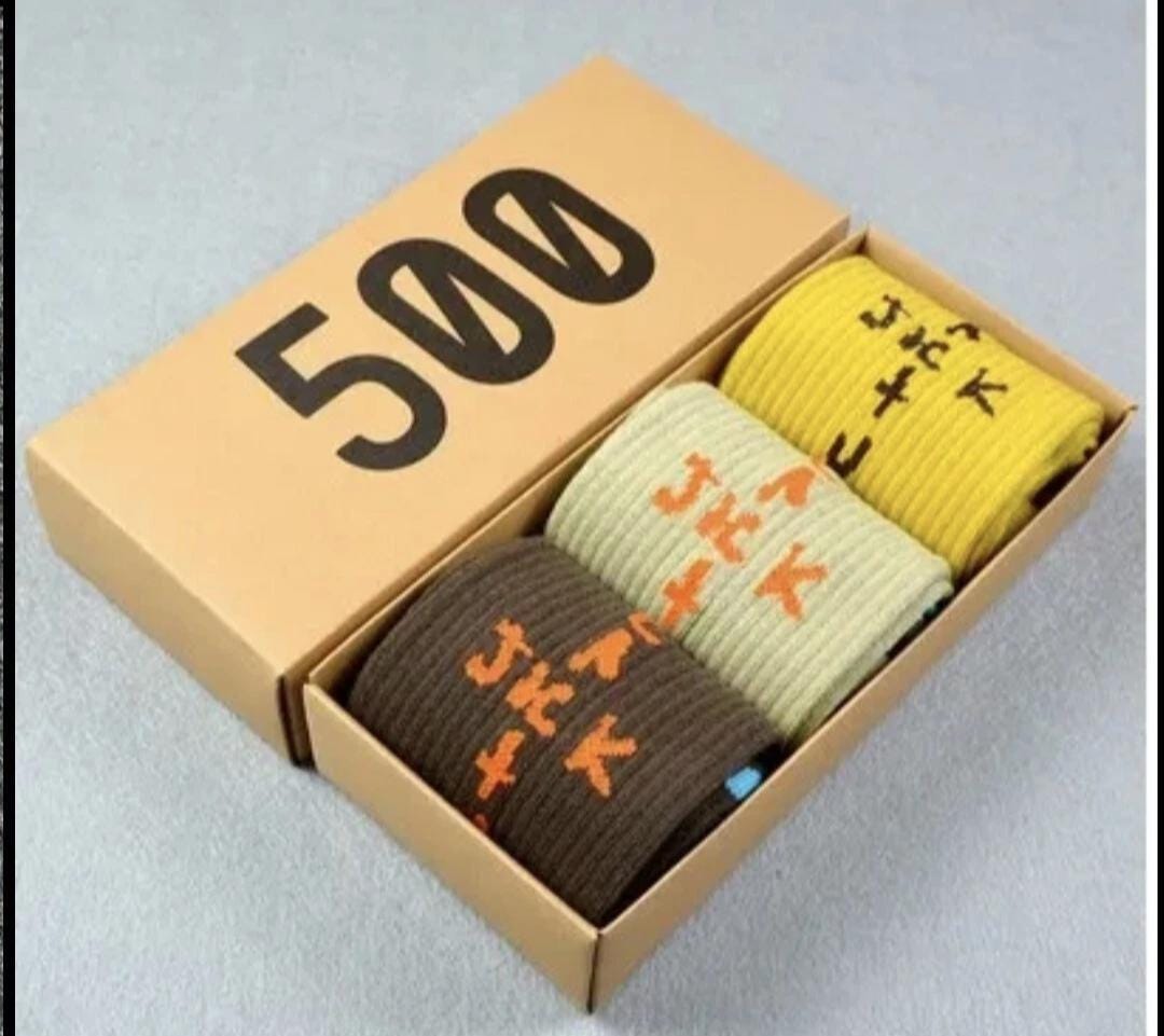 トラヴィス・スコット ソックス 3足セット *新品* (箱は付属しません