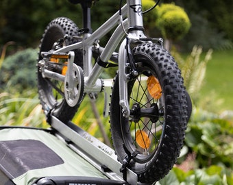Soporte/accesorio para bicicleta infantil y bicicleta de equilibrio de hasta 16 pulgadas para remolque de bicicleta Thule Chariot