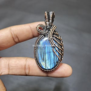 Flashy Labradorite Copper Pendant Copper Wire Wrapped Gemstone Pendant Amazing  Handmade Copper Wire Jewelry Labradorite Jewelry Gift Him