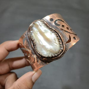 Biwa Pearl Gemstone Bangle Wire Wrapped Bracelet Handmade Bangle Adjustable Cuff Bracelet  Antique Copper Wire Jewelry Statement Gifts