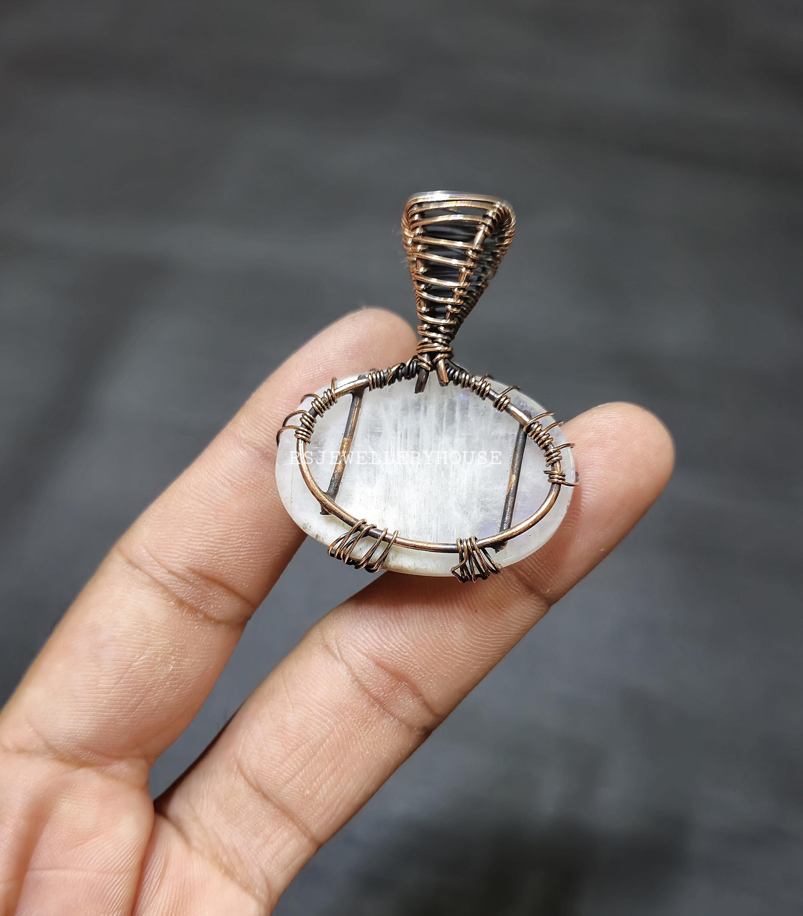 ワイヤーラップ銅製生命の樹ムーンストーンペンダント - Etsy 日本