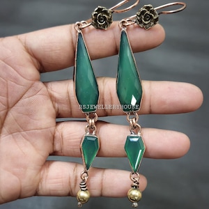 Amazing Faceted Emerald Earring Wire Wrapped Jewelry Handmade Copper Earring Emerald Gemstone Jewelry Copper Stylish Earring For Gift Wife